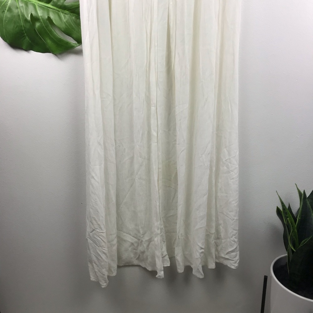 BOHO OFF WHITE SLEEVELESS LAYERING JACKET - Picture 3 of 6